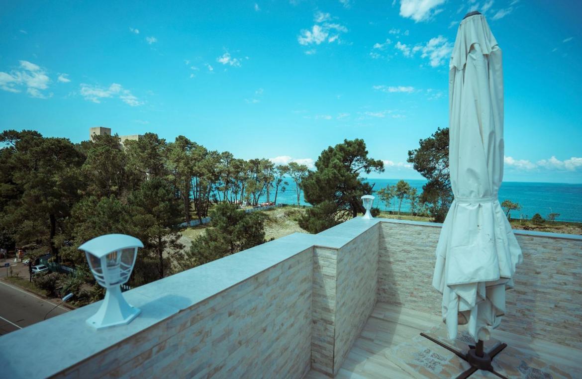 Hotel Leonardo Kobuleti Exteriör bild