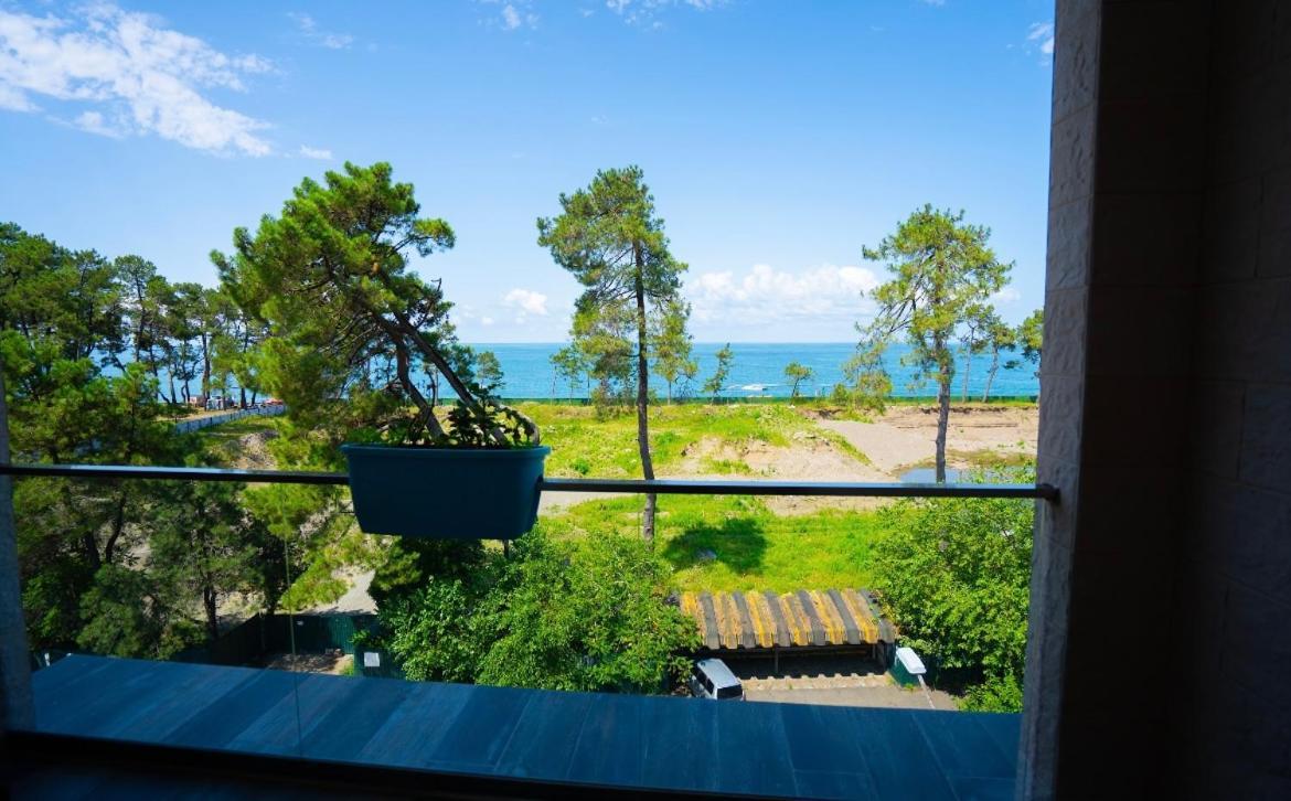 Hotel Leonardo Kobuleti Exteriör bild