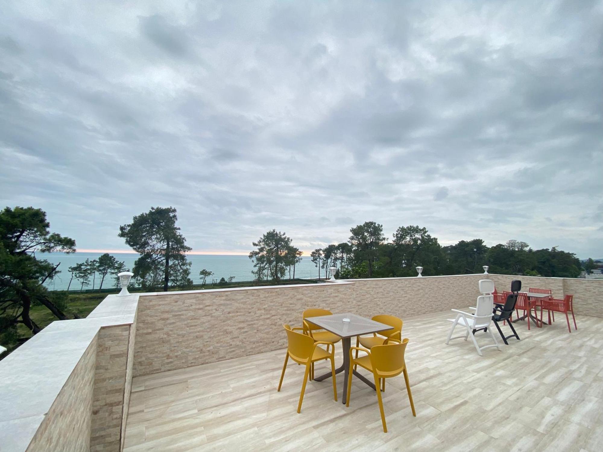 Hotel Leonardo Kobuleti Exteriör bild